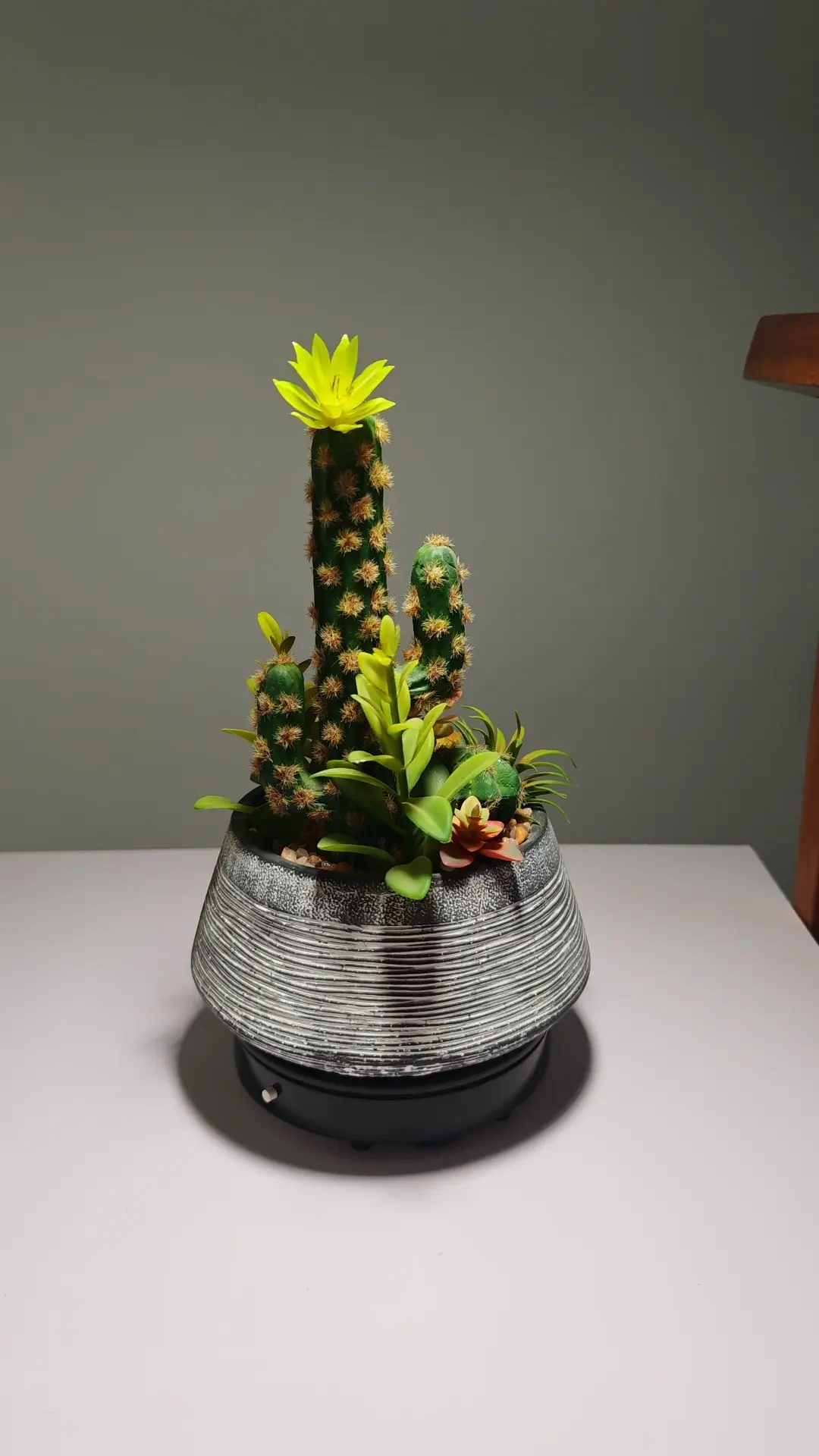 DR0060 (2) - Suculenta Artificial com Tons Suaves