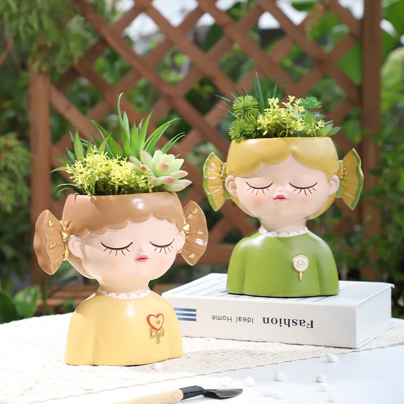 KT0056 (3) - Vasos de Resina Meninas Sonhadoras