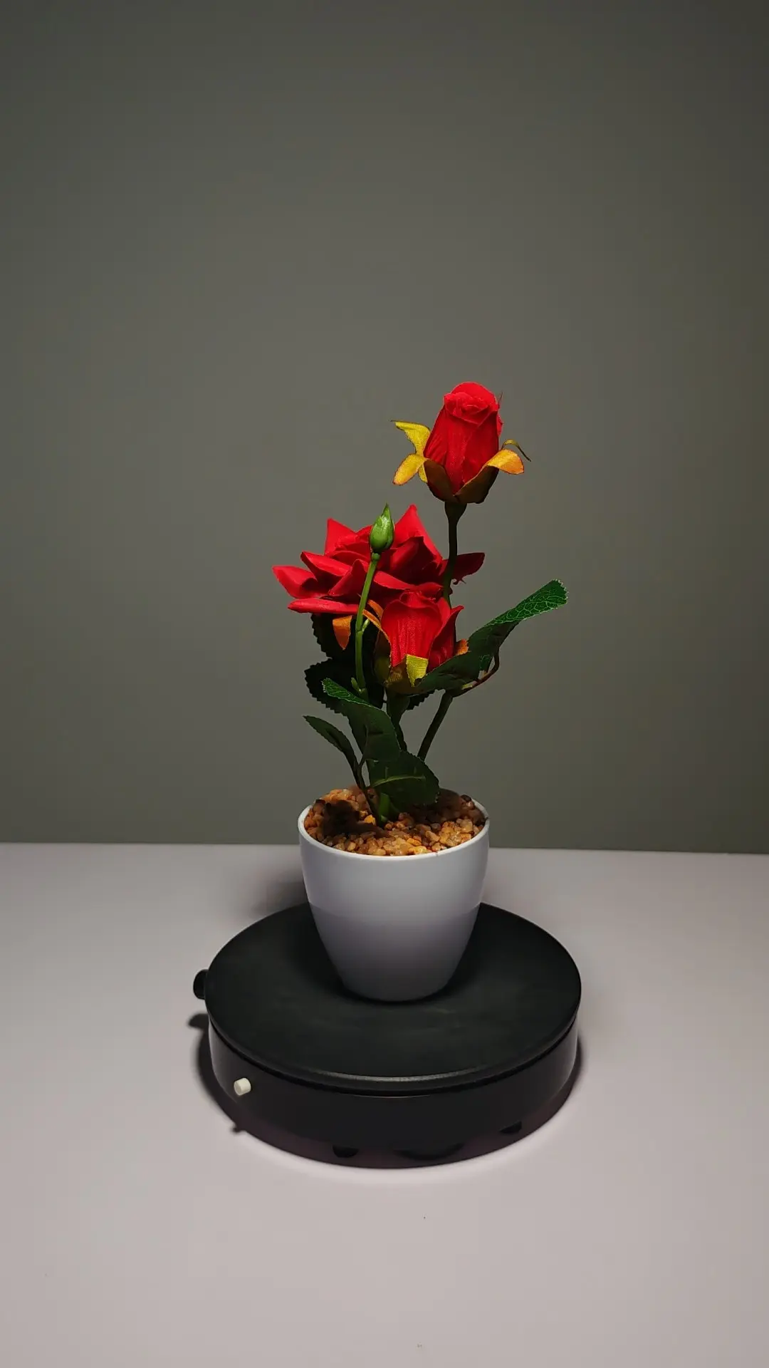 ZH0027 (3)Arranjo de Rosas Vermelhas Artificiais