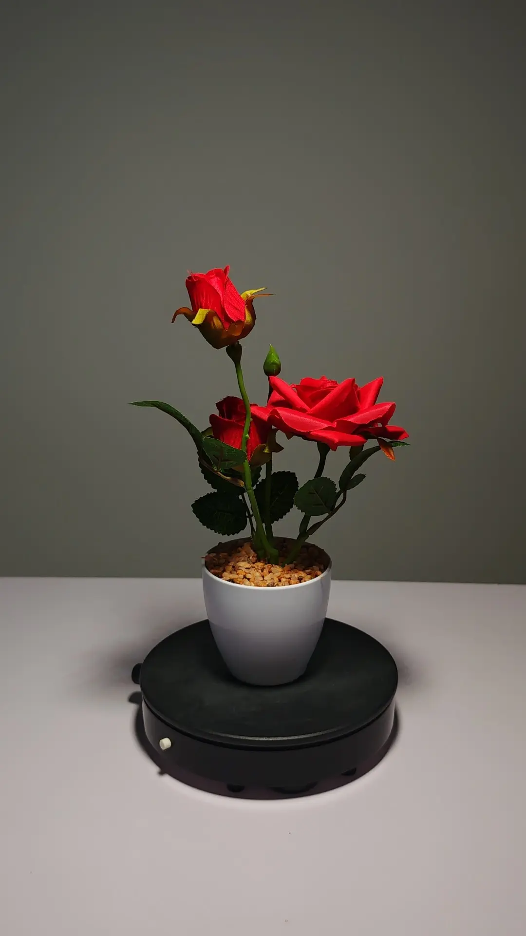 ZH0027 (4)Arranjo de Rosas Vermelhas Artificiais